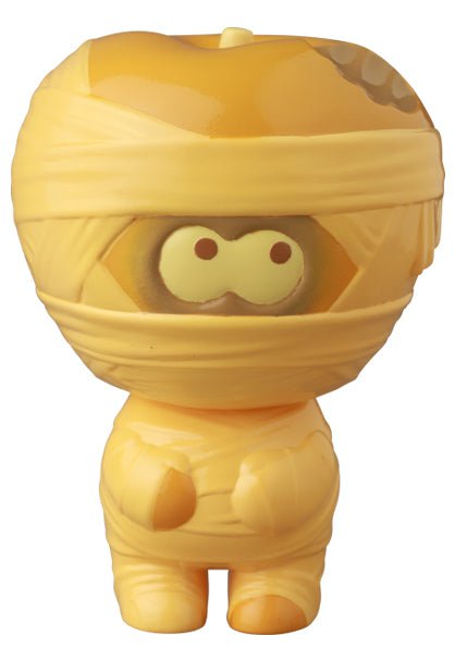 Medicom’s VAG 41 — Yummy Mummy is a quirky Japanese vinyl toy featuring an apple figure dressed in mummy bandages, with cartoonish eyes peeking out.